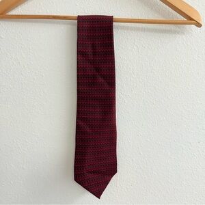 Classic Burgundy Patterned Men's Tie